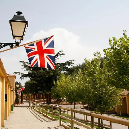 Finca بيت شباب براديس